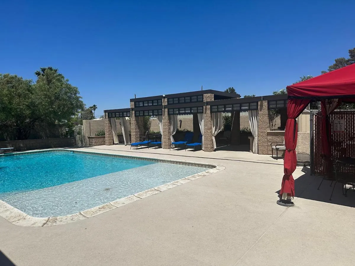 1 Small Secure Studio Apartment Las Vegas
